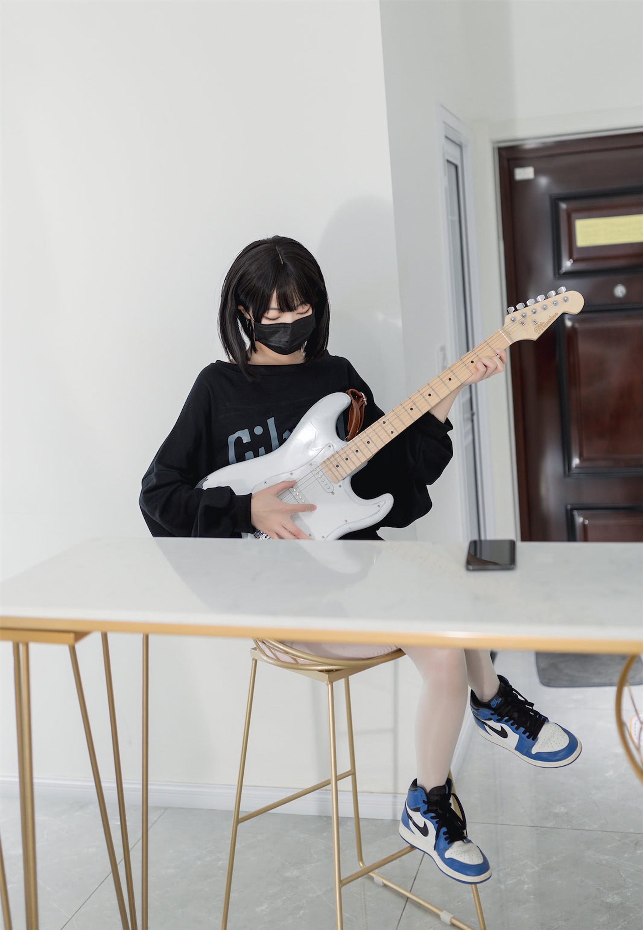 杏仁曲奇 - NO.007  升玖吉他姐姐 [45P]-XikXak
